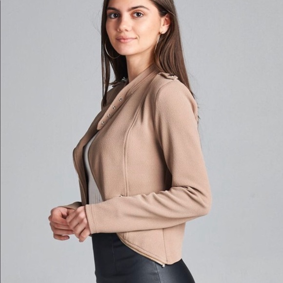 Jacket - Picture 4 of 5